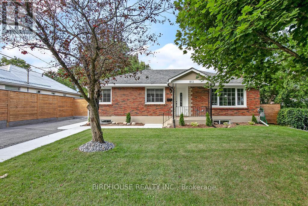 MAIN FLOOR - 813 AYLMER STREET N, peterborough (northcrest ward 5), Ontario