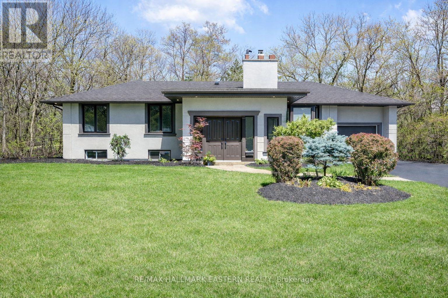 6 WELLER CRESCENT, peterborough (monaghan ward 2), Ontario