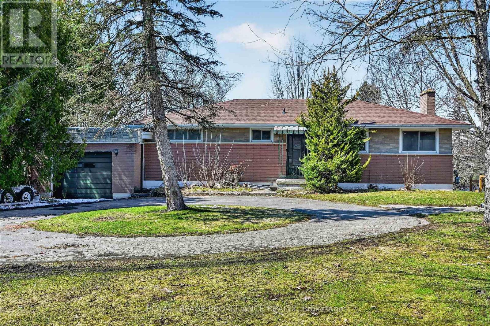 665 RIVER ROAD S, peterborough (ashburnham ward 4), Ontario