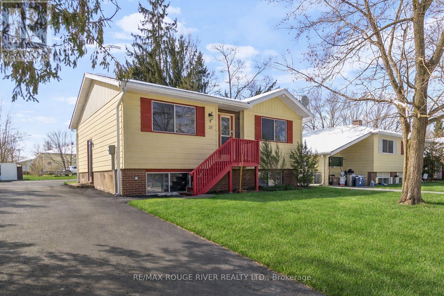 20 COYLE CRESCENT, selwyn, Ontario