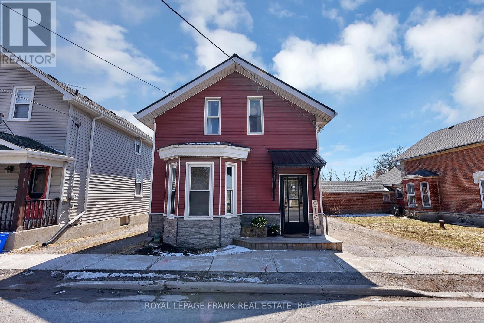 916 HIGHWAY 7, kawartha lakes (oakwood), Ontario