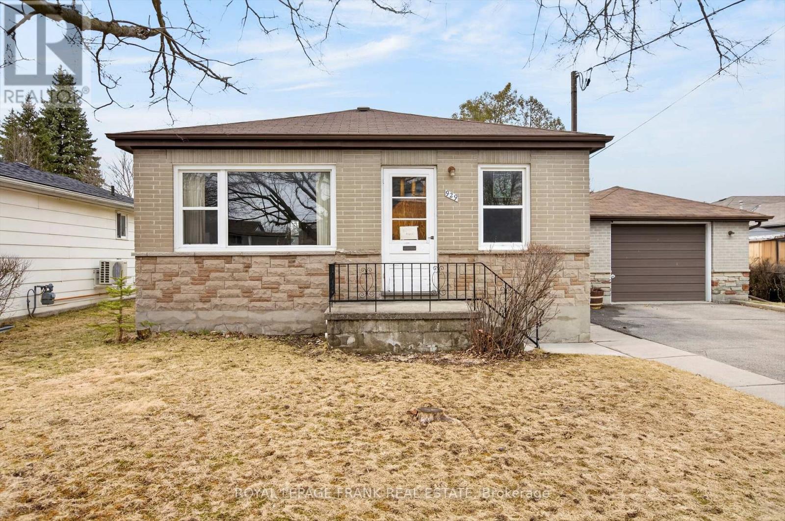929 WESTERN AVENUE, peterborough (otonabee ward 1), Ontario