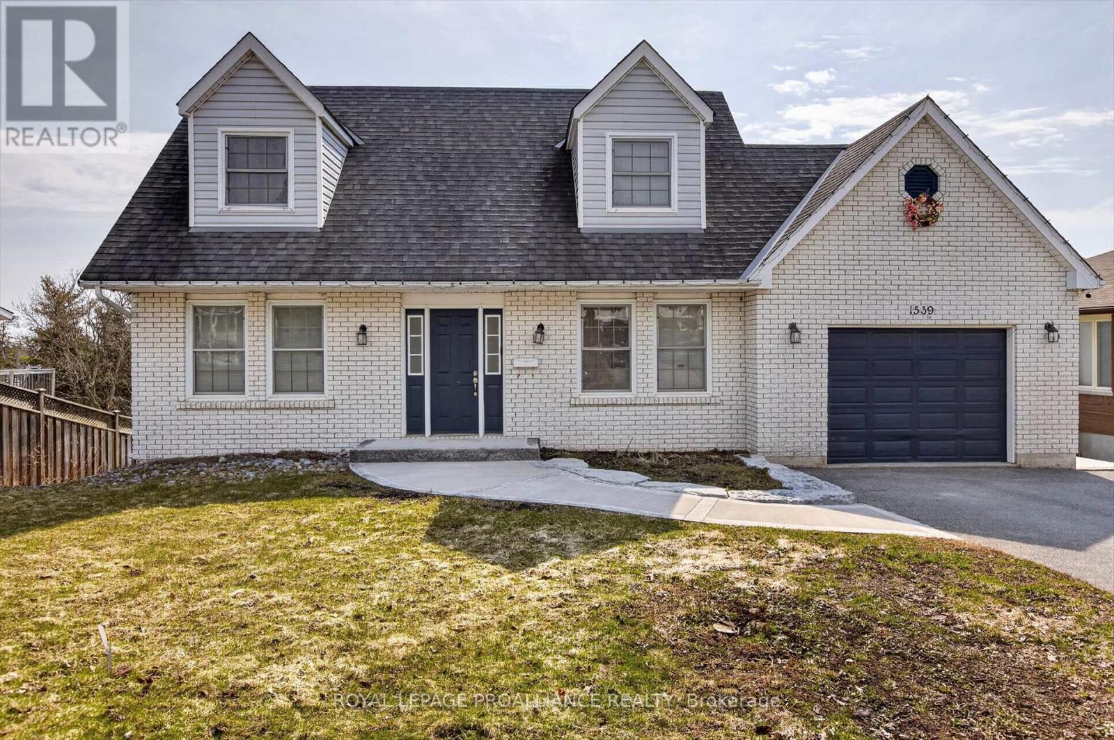 1539 CHERRYHILL ROAD, peterborough (monaghan ward 2), Ontario