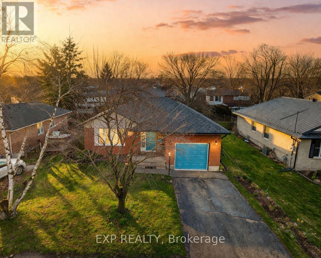 164 COLBORNE STREET W, kawartha lakes (lindsay), Ontario