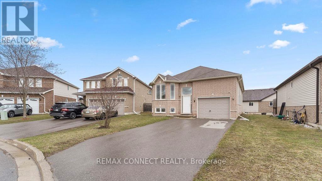 MAIN - 6 MCGREGOR COURT, peterborough (ashburnham ward 4), Ontario