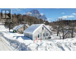 18 SNOW ROAD S, bancroft (bancroft ward), Ontario