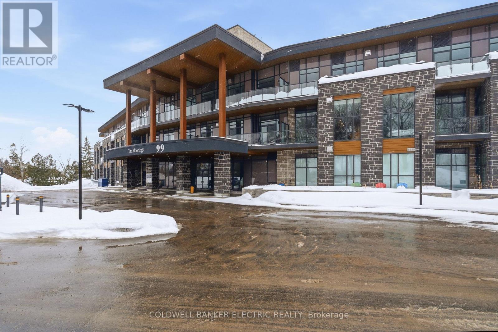 206 - 99 LOUISA STREET, kawartha lakes (fenelon falls), Ontario