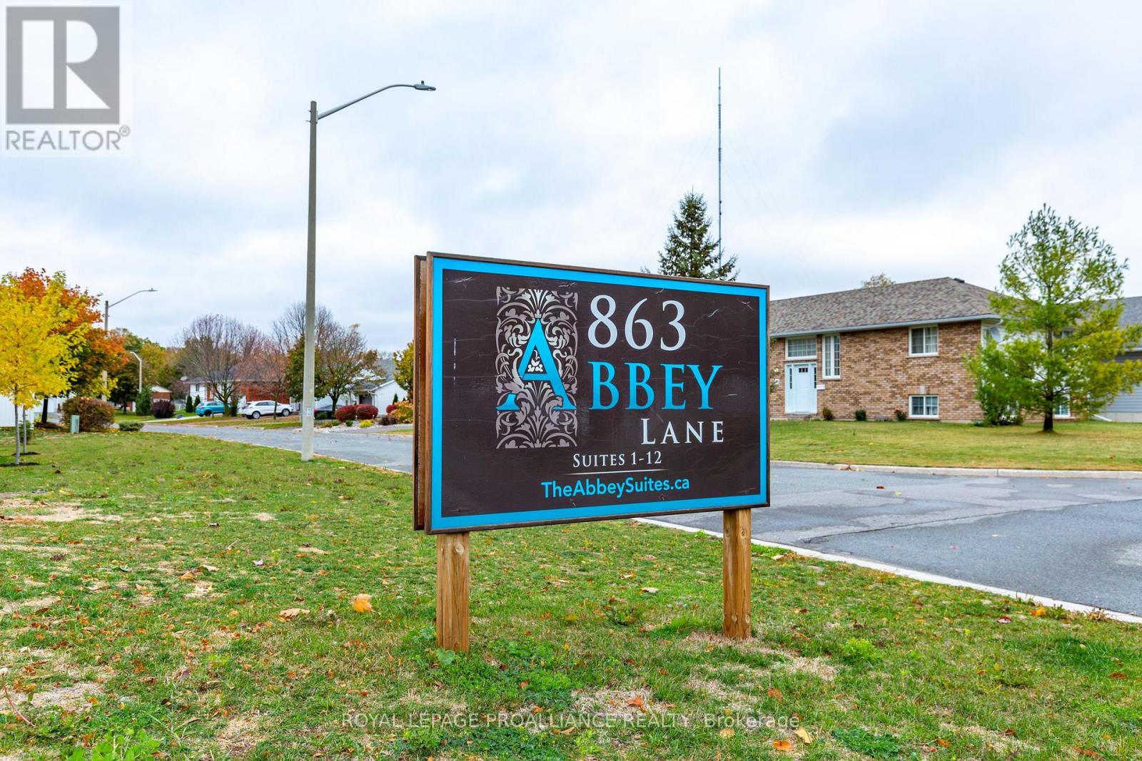 202 - 863 ABBEY LANE, peterborough (ashburnham ward 4), Ontario