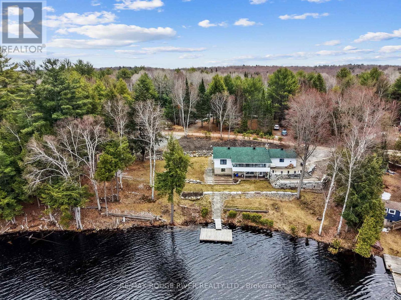 1087 LAGOON ROAD, highlands east (cardiff ward), Ontario