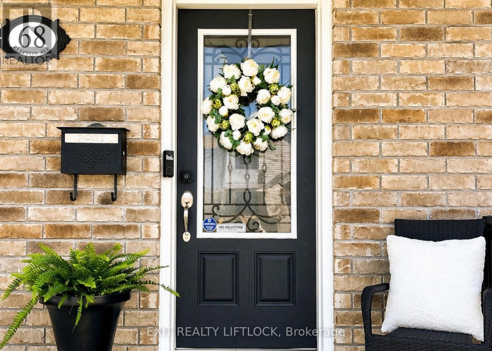 68 FLITTON AVENUE, peterborough (northcrest ward 5), Ontario