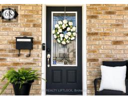 68 FLITTON AVENUE, peterborough (northcrest ward 5), Ontario