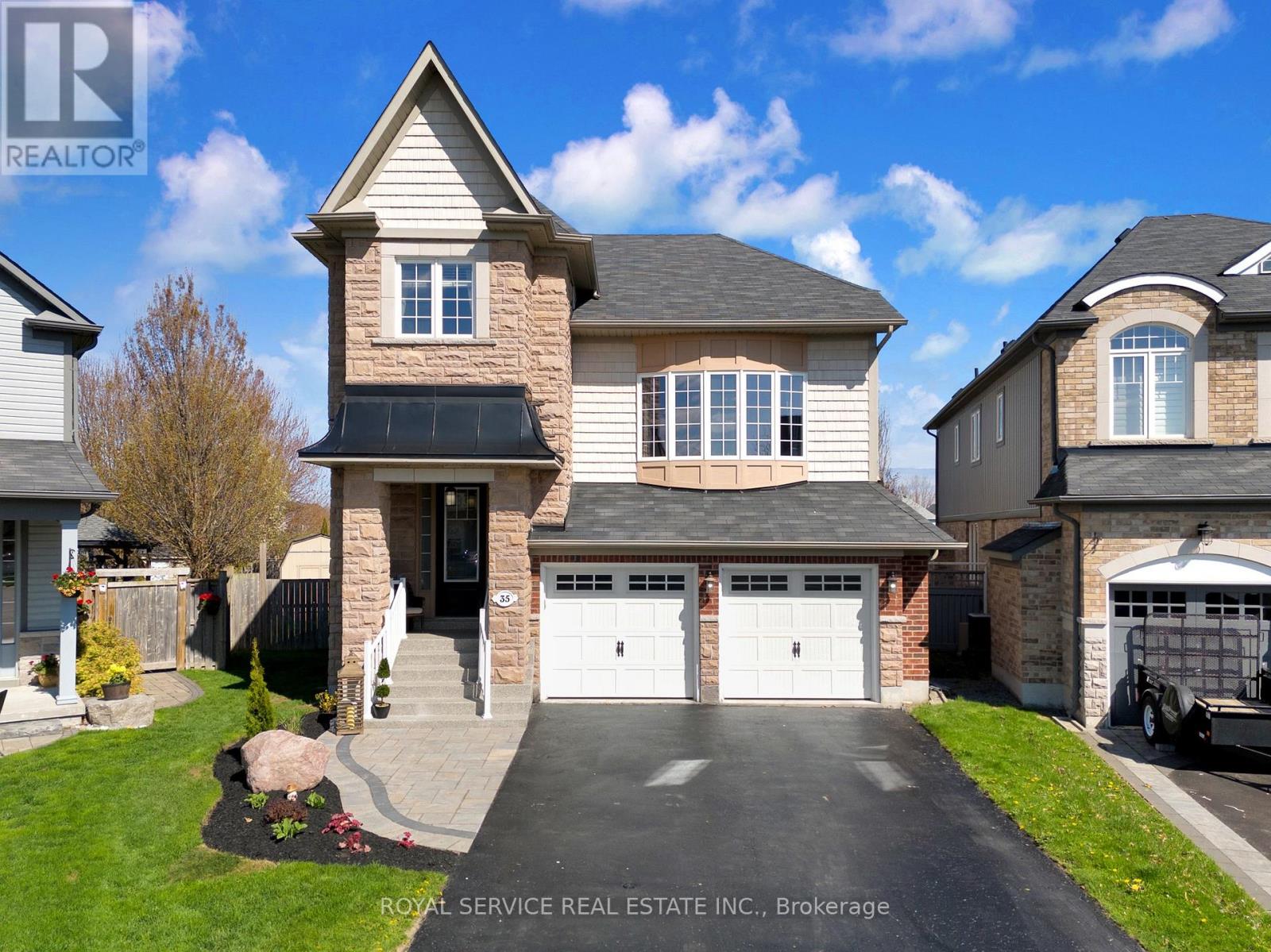 35 ALLDREAD CRESCENT, clarington (newcastle), Ontario