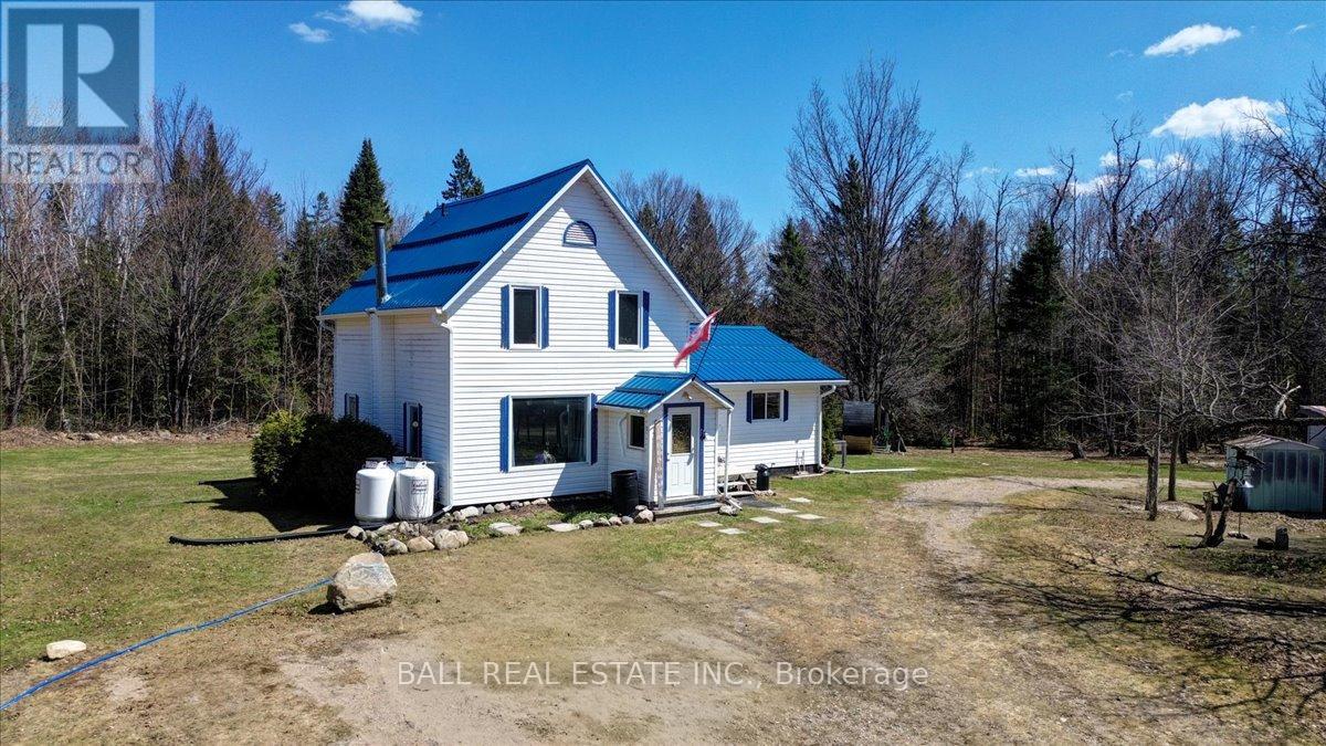 1230 OJIBWAY ROAD, highlands east (cardiff ward), Ontario