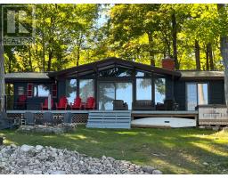 686 GRAND ISLAND, kawartha lakes (fenelon falls), Ontario