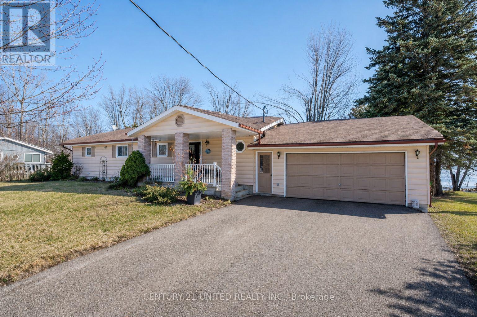 1 LAKESHORE BOULEVARD, selwyn, Ontario