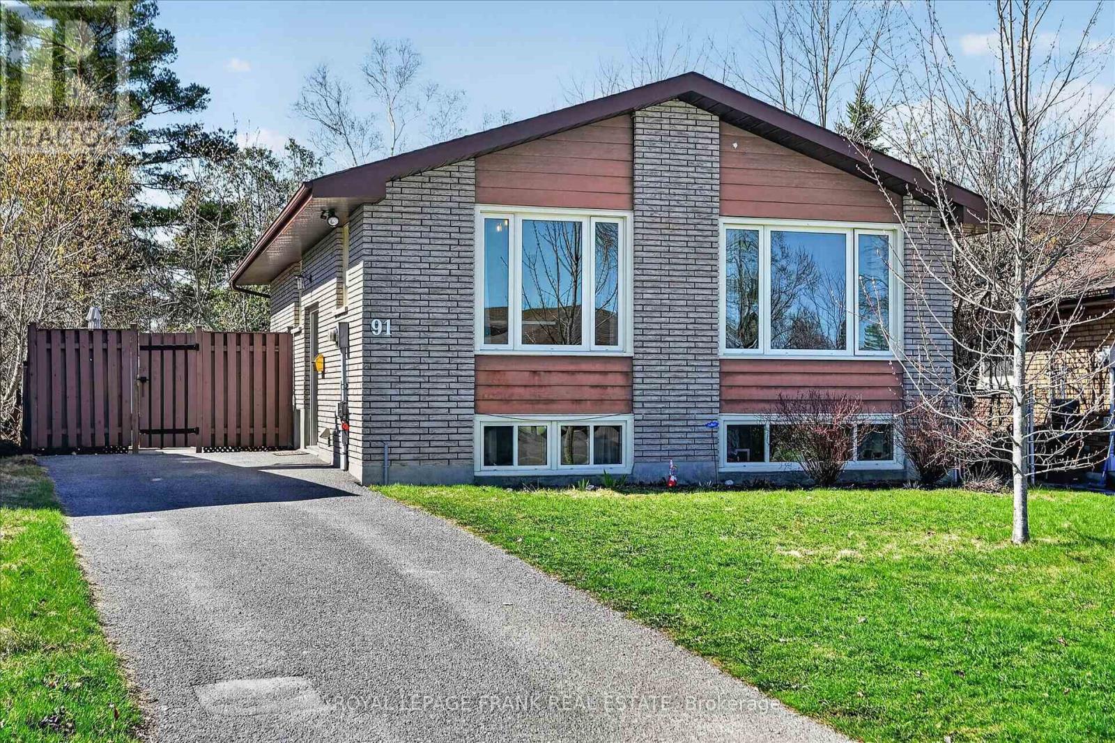 91 RIDEAU CRESCENT, peterborough (ashburnham ward 4), Ontario