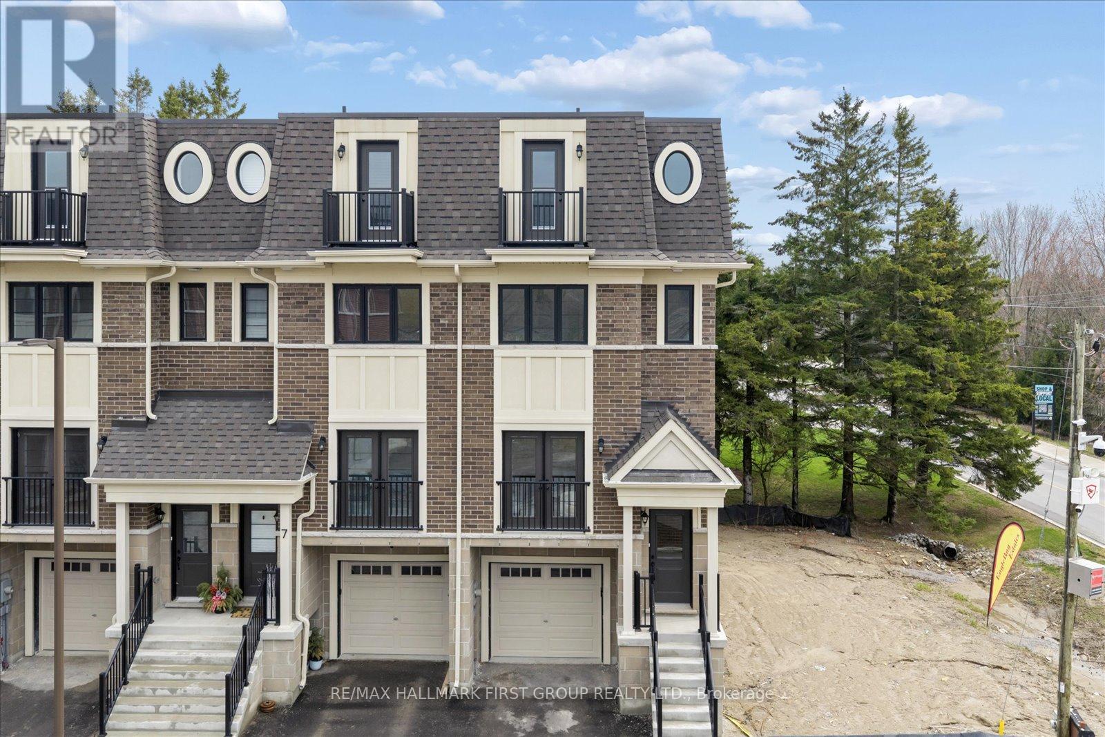 1 MARRET LANE, clarington (newcastle), Ontario