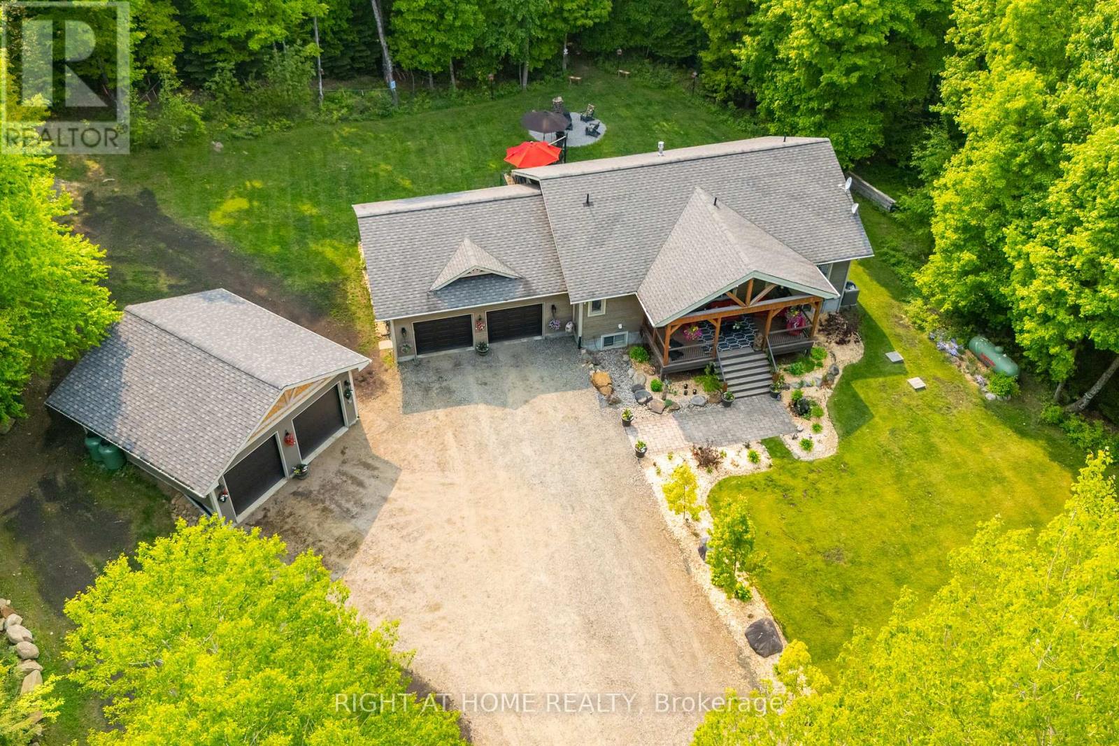 12028 HIGHWAY 118 HIGHWAY, dysart et al (guilford), Ontario