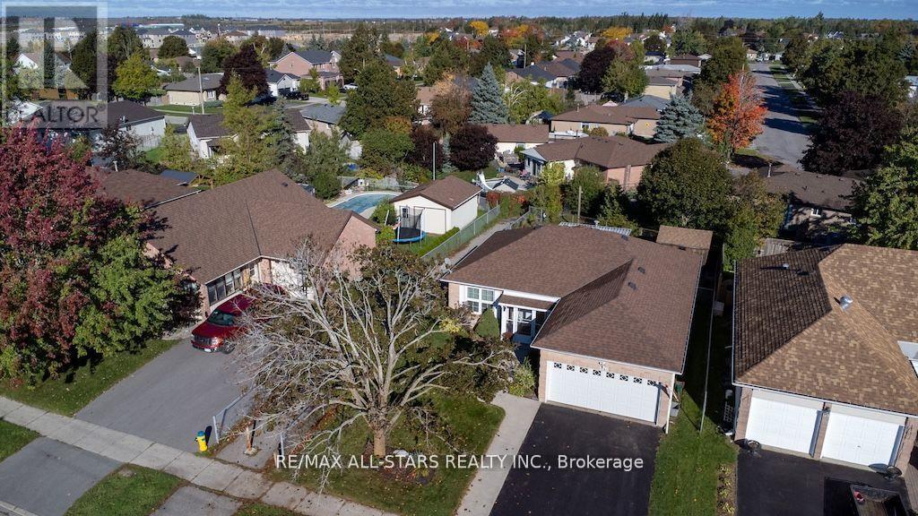 176 ELGIN STREET, kawartha lakes (lindsay), Ontario