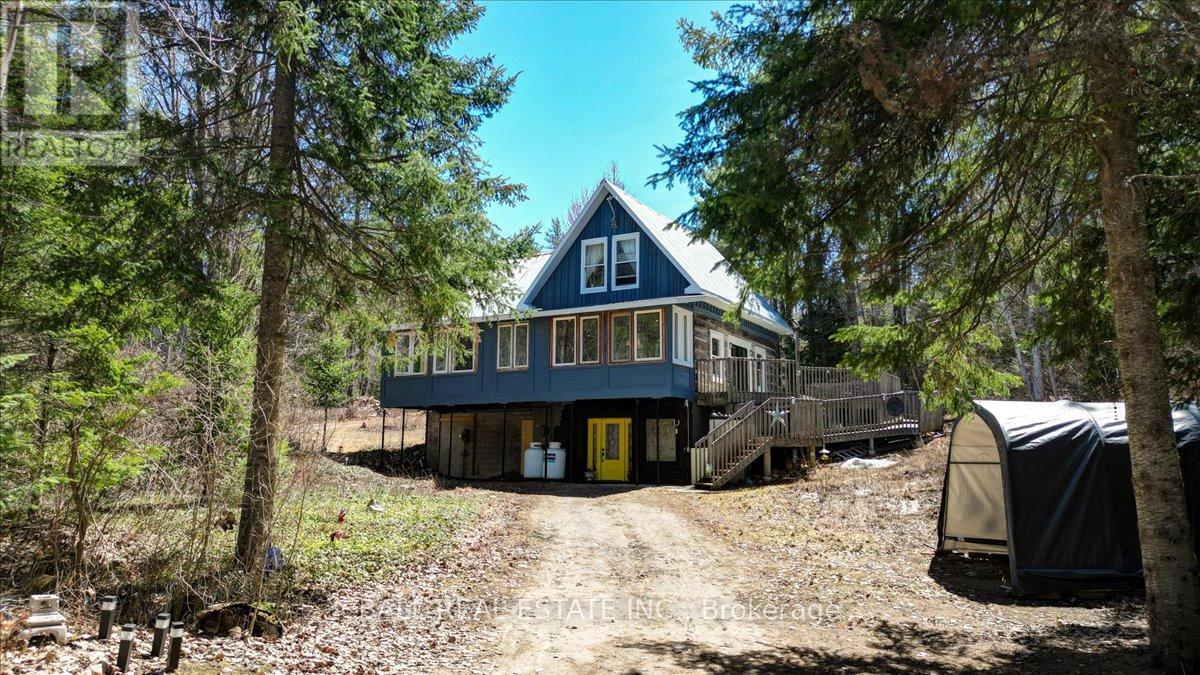 735 SMAGLINSKI-STOPPA PARKWAY, madawaska valley, Ontario