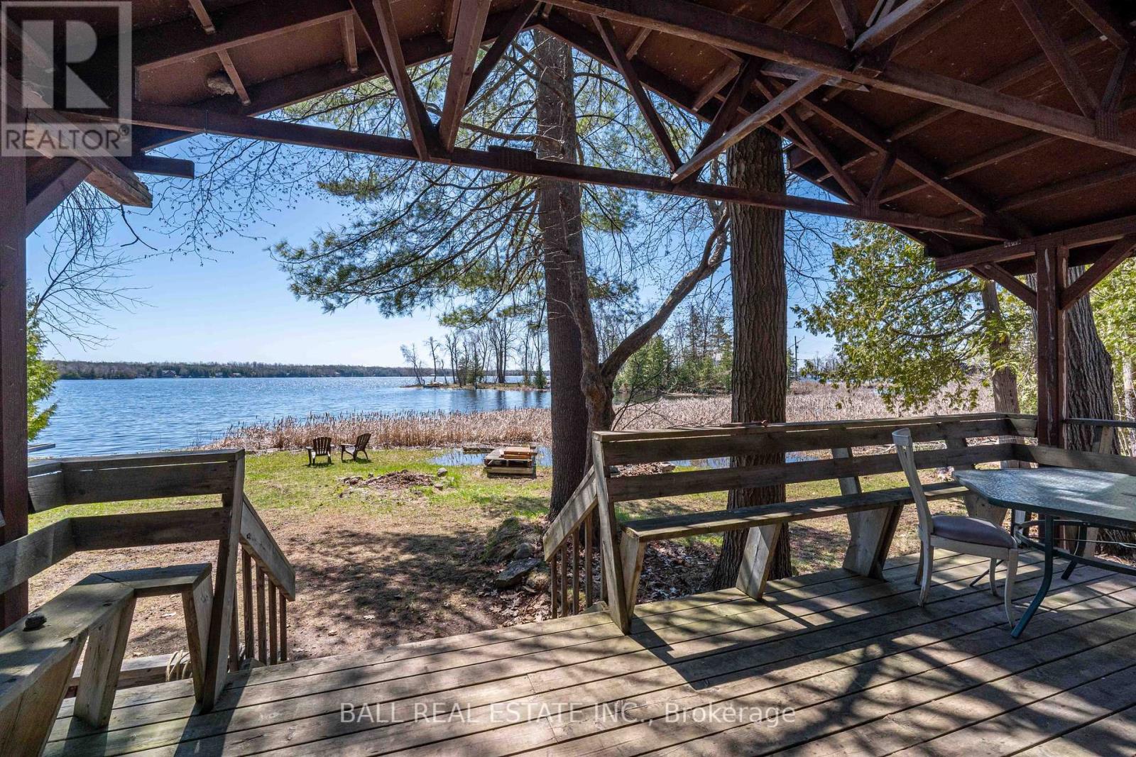 52 TOTEM HEIGHTS ROAD, curve lake first nation 35, Ontario