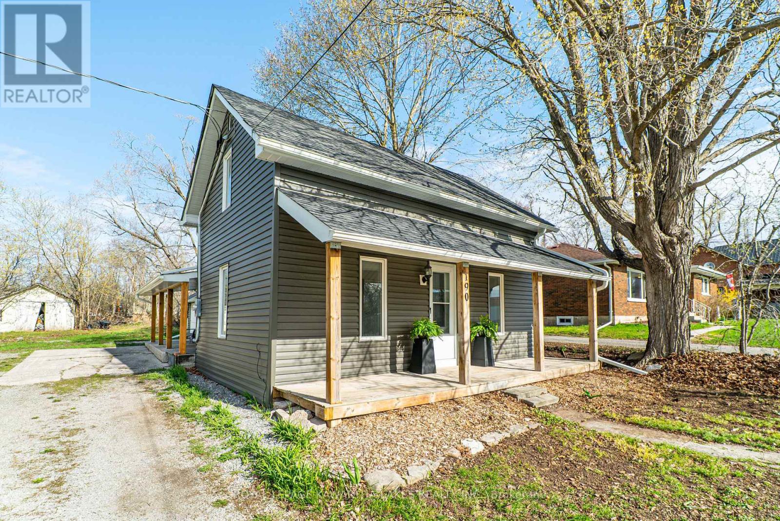190 MAIN STREET, kawartha lakes (bobcaygeon), Ontario