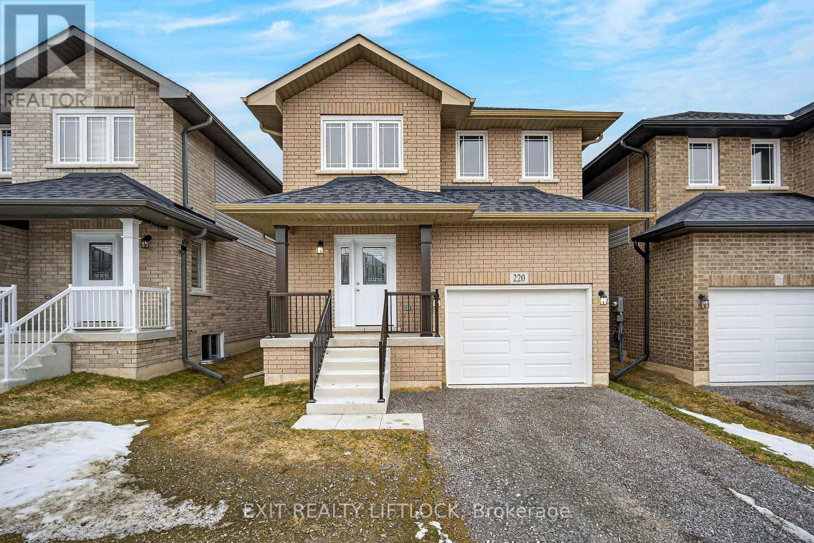 220 O'NEIL STREET, peterborough (monaghan ward 2), Ontario