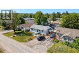 32 HEMLOCK STREET, highlands east (bicroft ward), Ontario