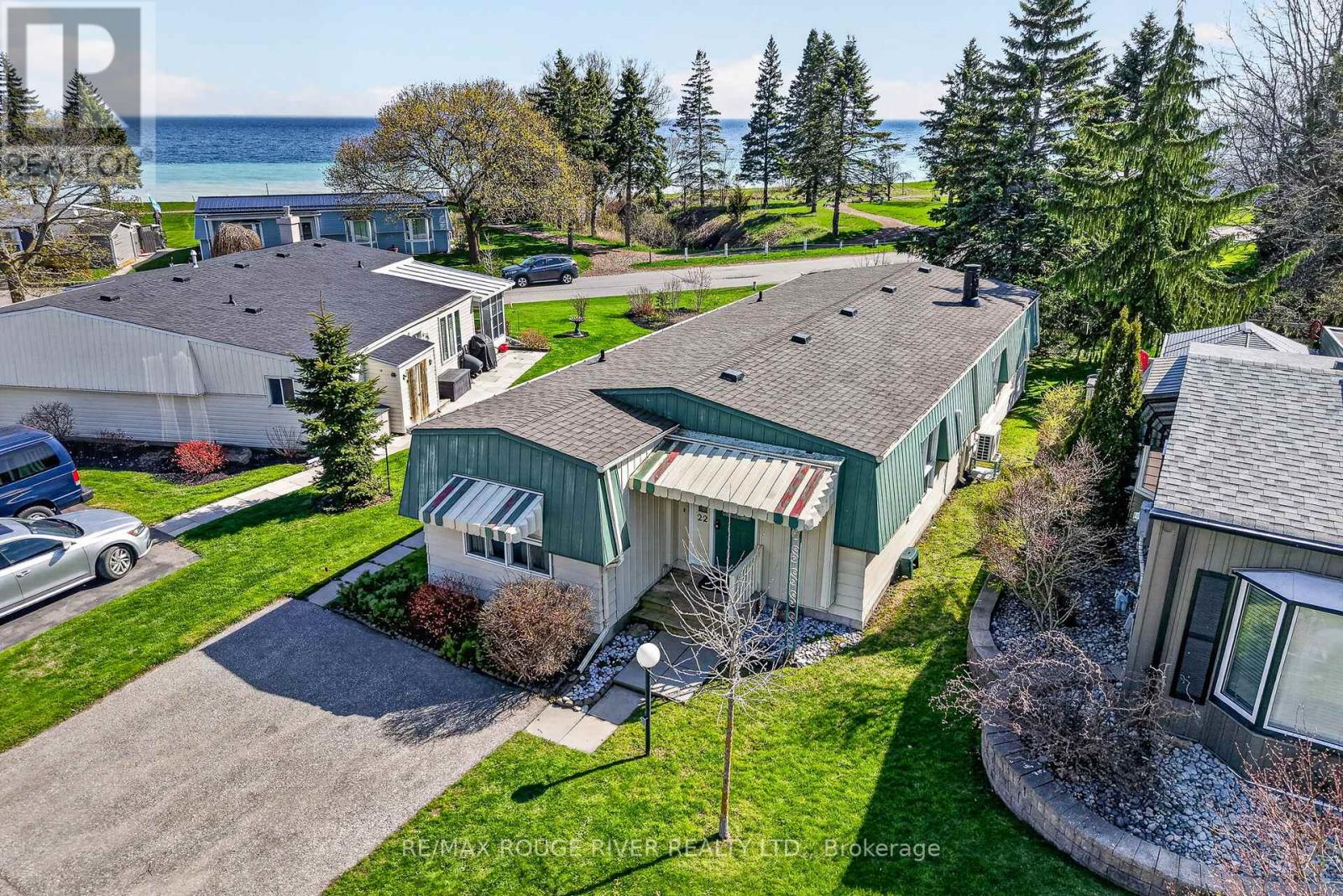 22 EASTBANK ROAD, clarington (newcastle), Ontario