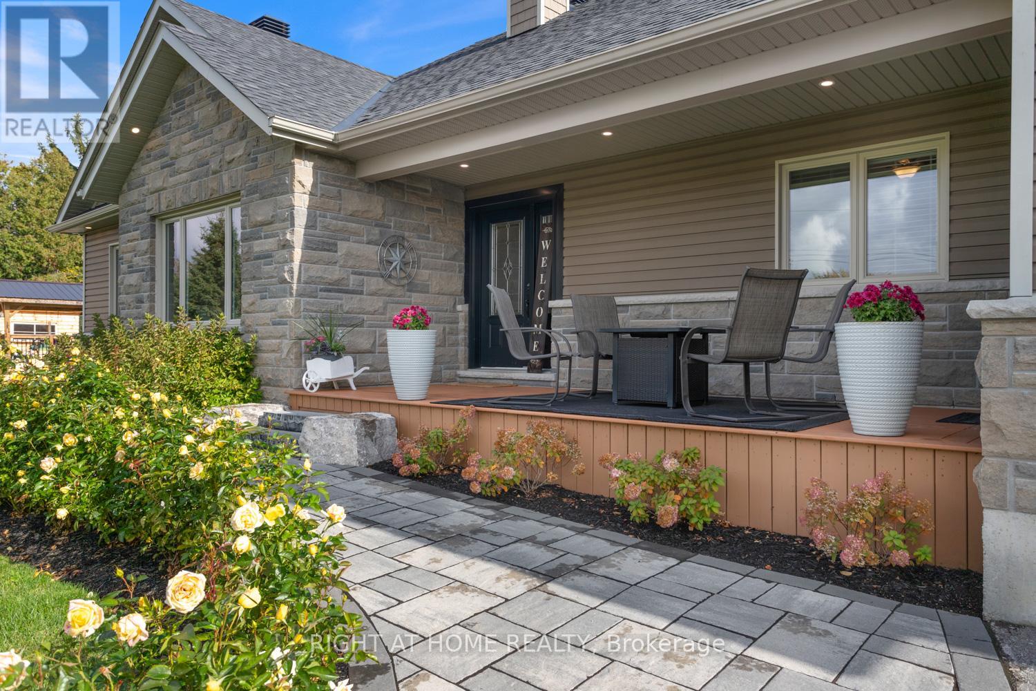 71 WAKEFORD ROAD, kawartha lakes (mariposa), Ontario