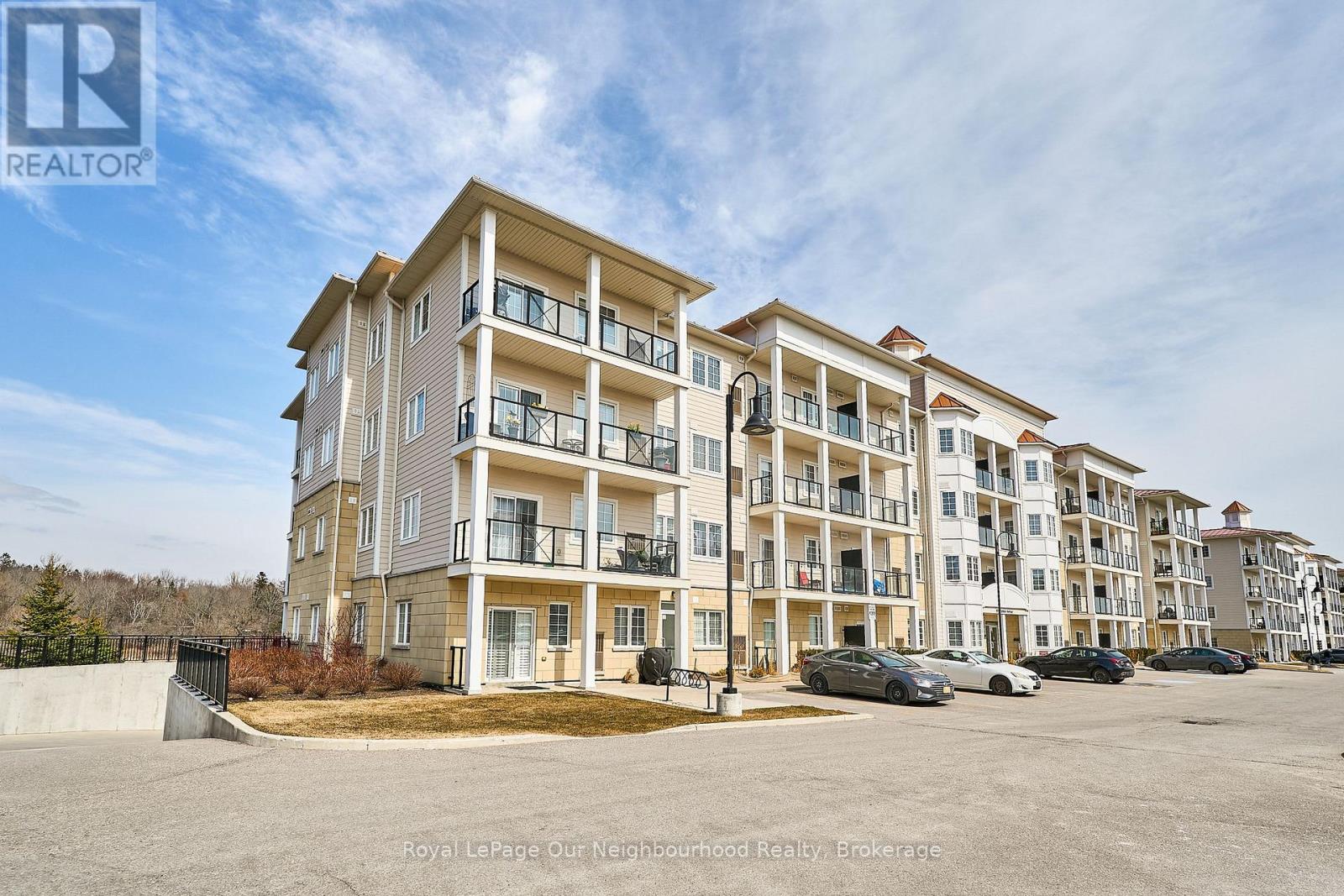 301 - 80 SHIPWAY AVENUE, clarington (newcastle), Ontario
