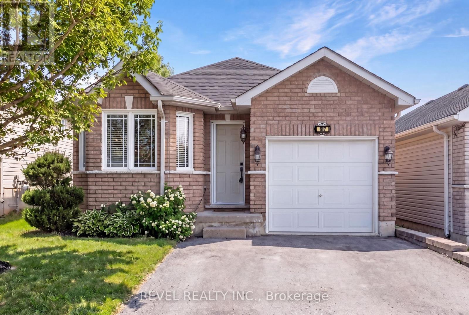 617 CLANCY CRESCENT, peterborough (otonabee ward 1), Ontario