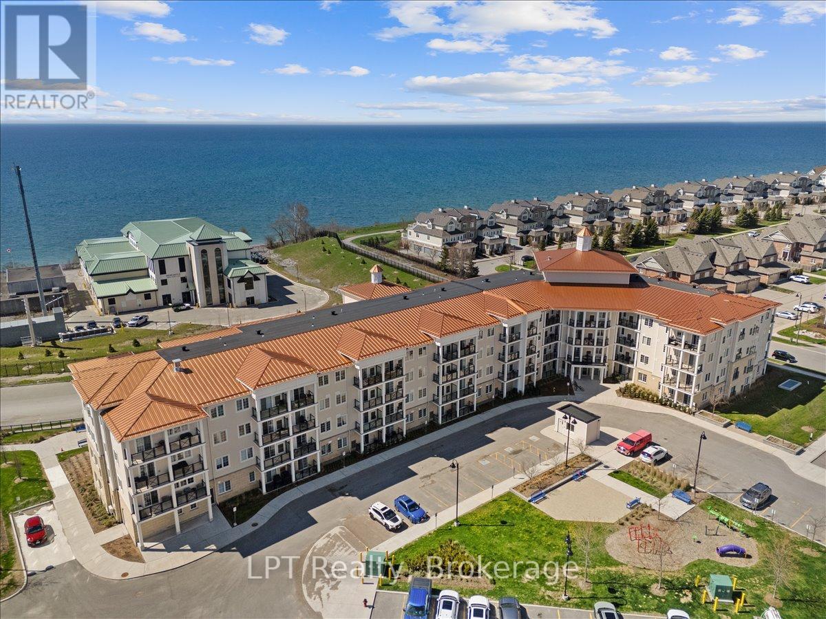 102 - 50 LAKEBREEZE DRIVE, clarington (newcastle), Ontario