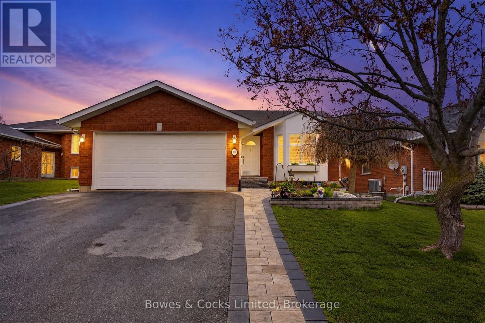 18 WINTERGREEN COURT, peterborough (monaghan ward 2), Ontario