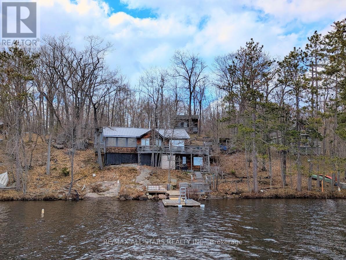 754 LOUCKS LAKE WAO, north kawartha, Ontario