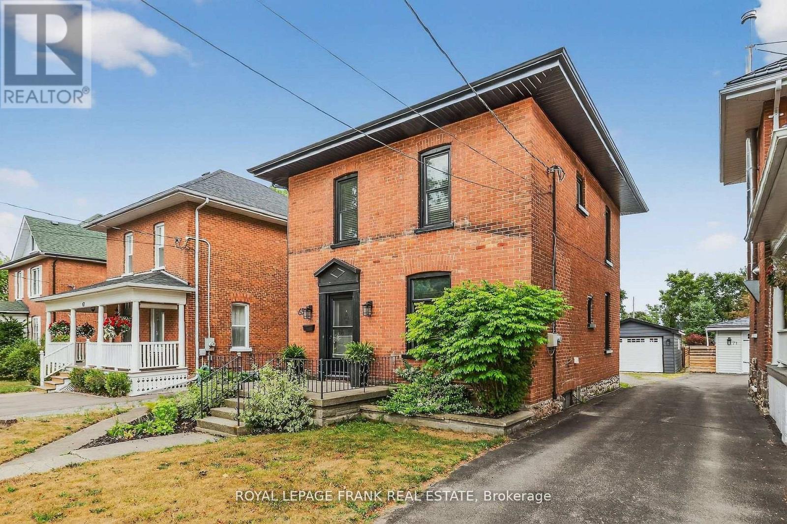 69 PEEL STREET, kawartha lakes (lindsay), Ontario