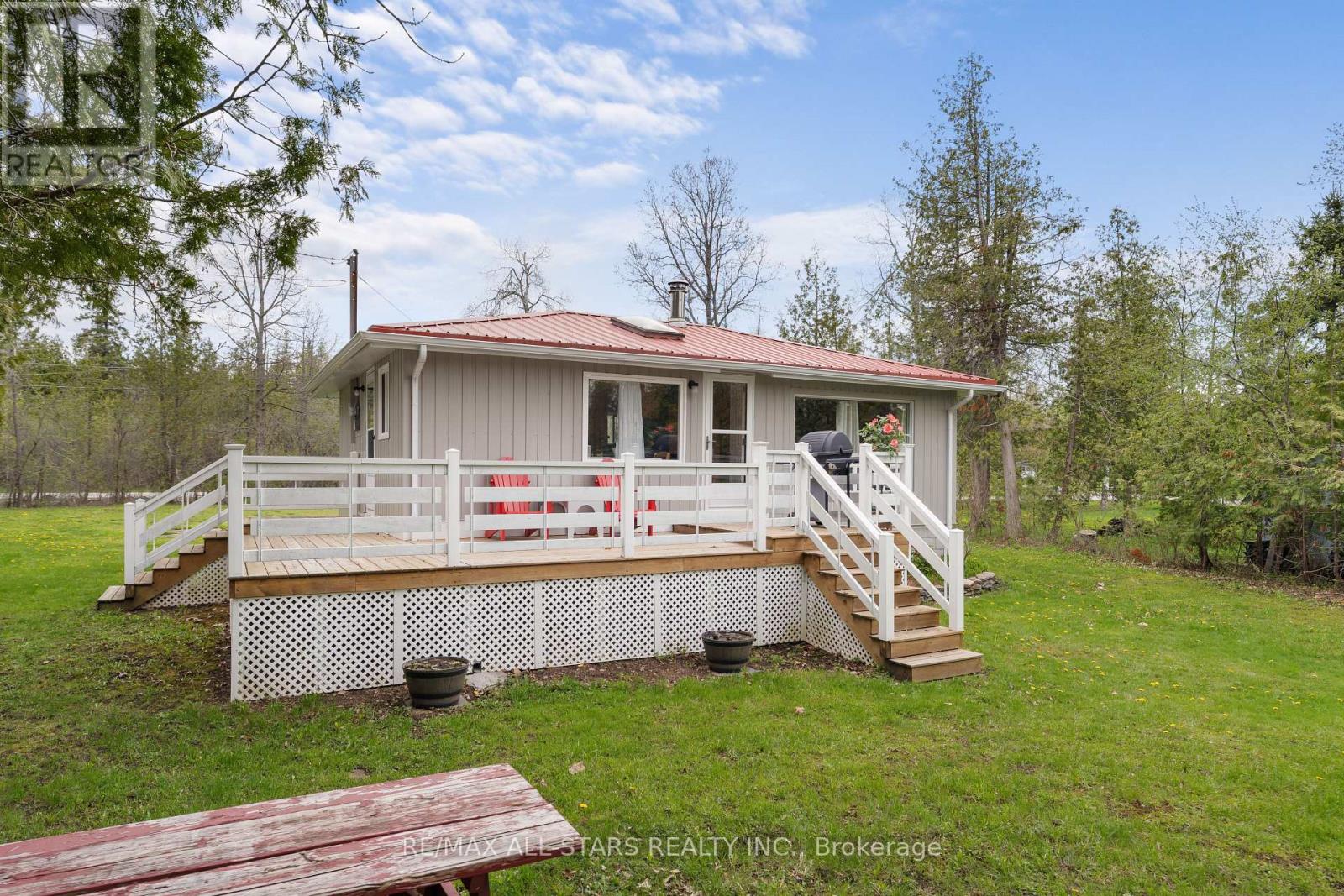 3 REGATTA STREET, kawartha lakes (fenelon), Ontario