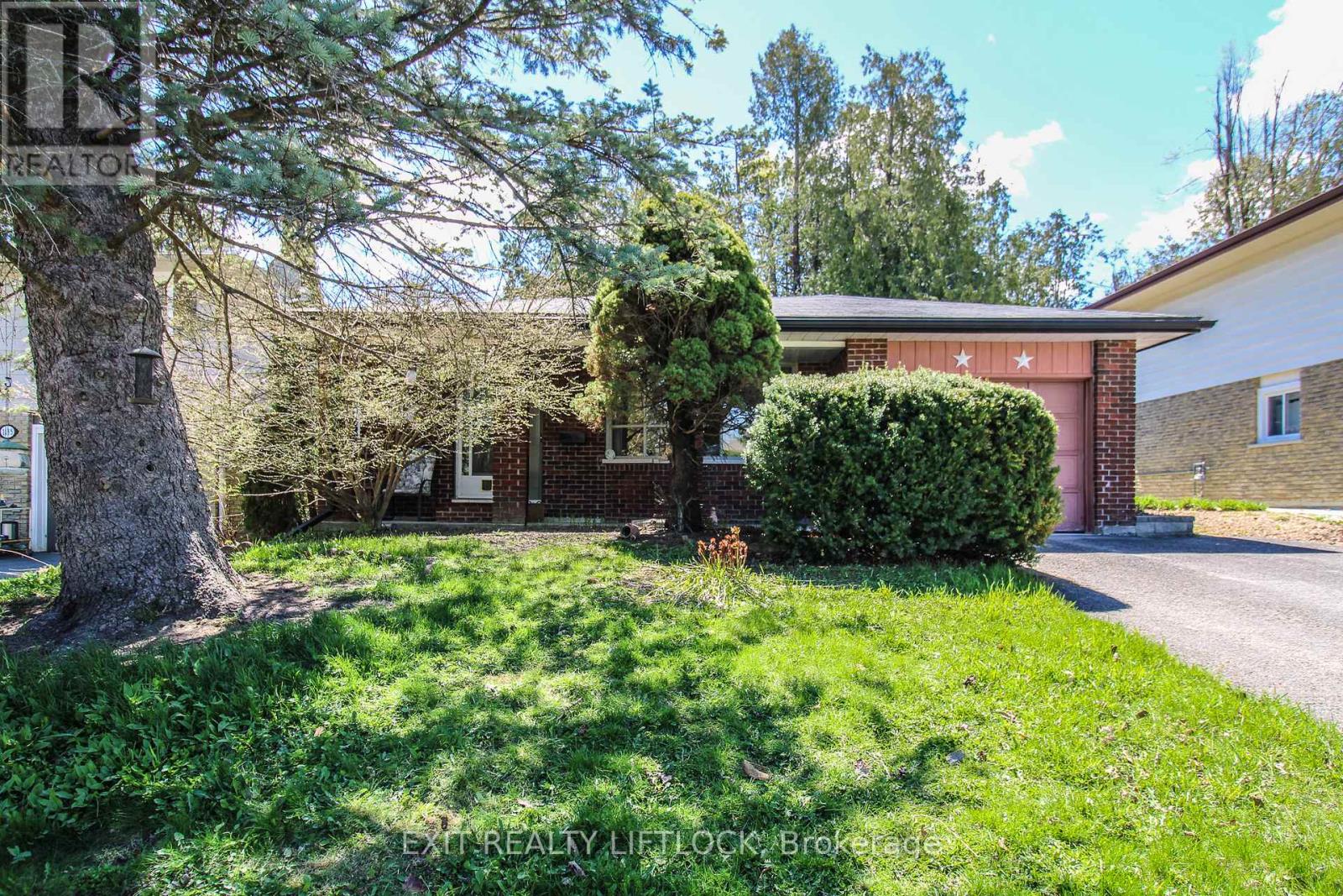 1139 DANITA BOULEVARD, peterborough (monaghan ward 2), Ontario