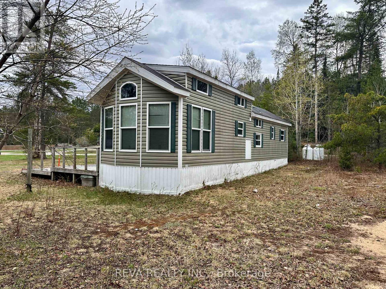 38 BOULTER LAKE ROAD, hastings highlands (mcclure ward), Ontario