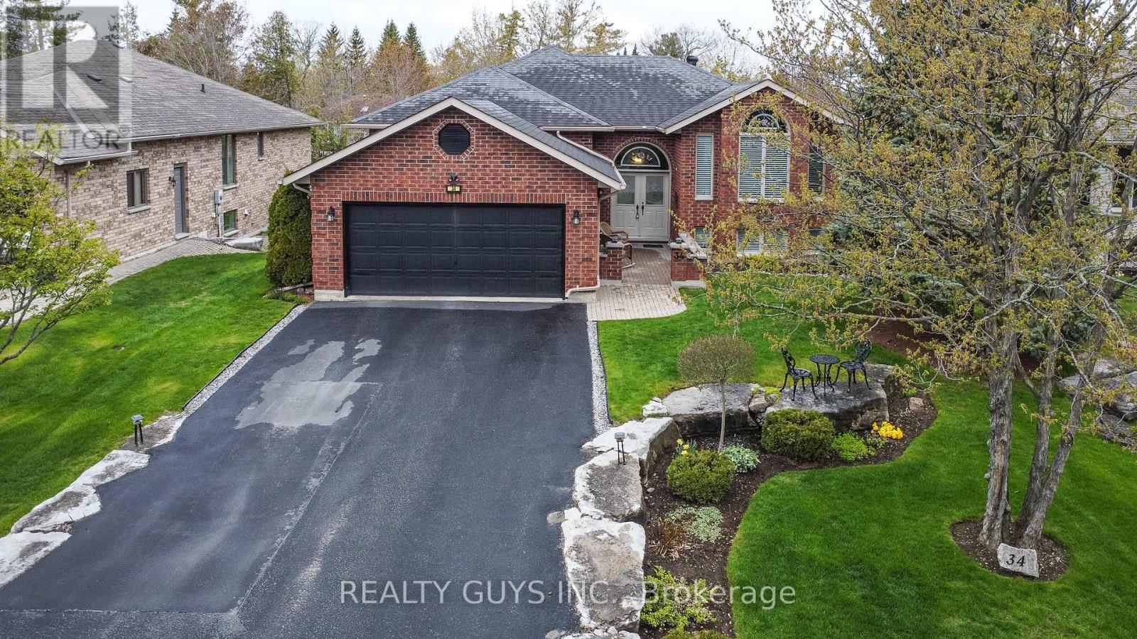 34 OLDE FOREST LANE, kawartha lakes (bobcaygeon), Ontario