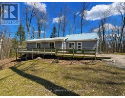 1534 SALERNO LAKE ROAD, highlands east (glamorgan), Ontario