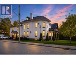 70 WELLINGTON STREET, kawartha lakes (lindsay), Ontario