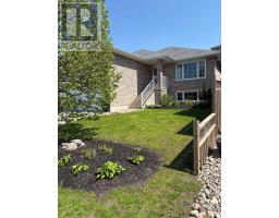 401 BIANCO CRESCENT, peterborough (monaghan ward 2), Ontario