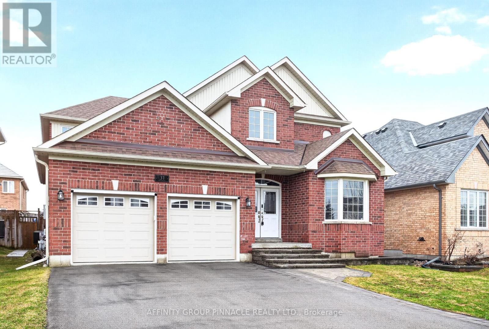 31 ELLIS CRESCENT, kawartha lakes (lindsay), Ontario