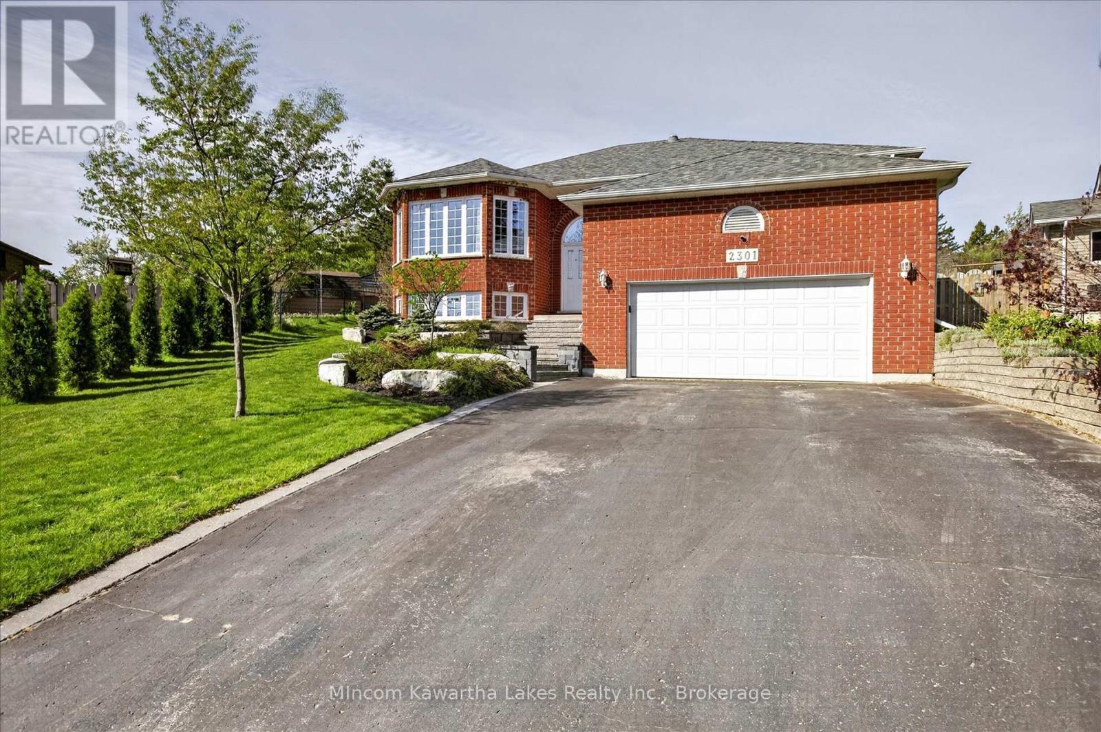 2301 SUMAC STREET, peterborough (monaghan ward 2), Ontario