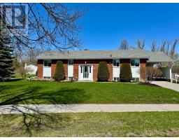 909 WHITEFIELD DRIVE, peterborough (otonabee ward 1), Ontario