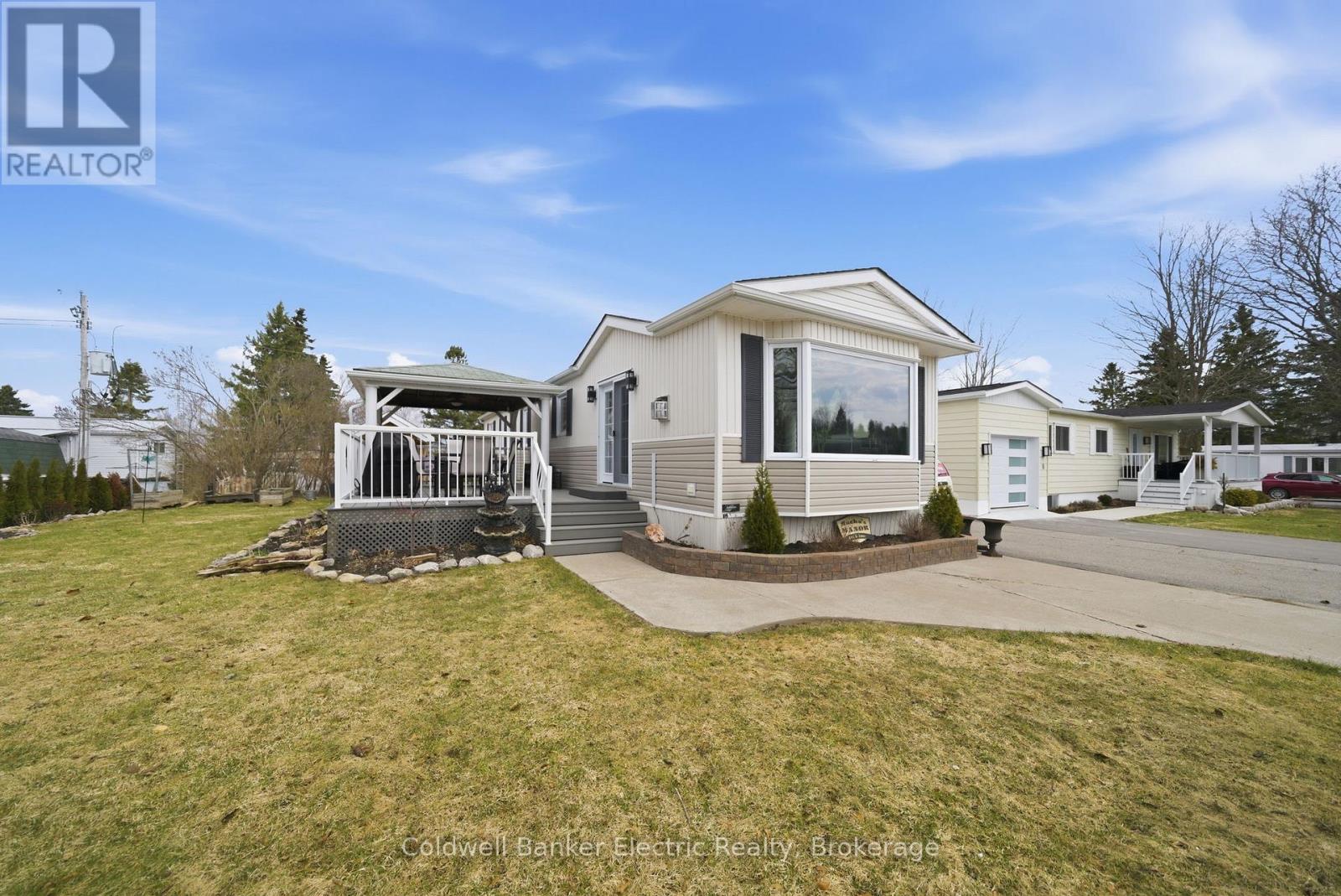 7 HOMEWOOD AVENUE, kawartha lakes (fenelon), Ontario