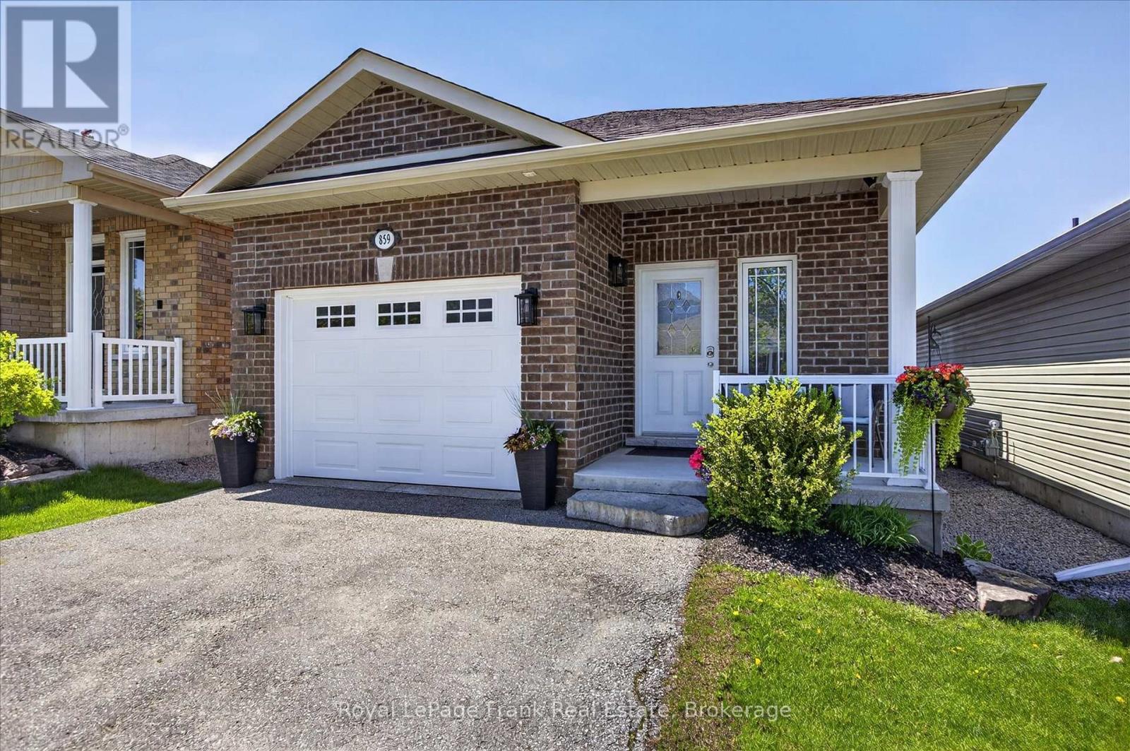 859 EMERY WAY, peterborough (monaghan ward 2), Ontario