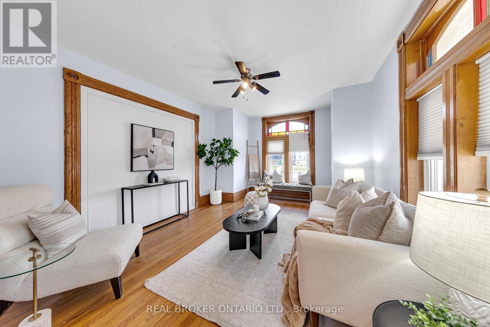 MAIN - 52 VICTORIA AVENUE N, peterborough (northcrest ward 5), Ontario