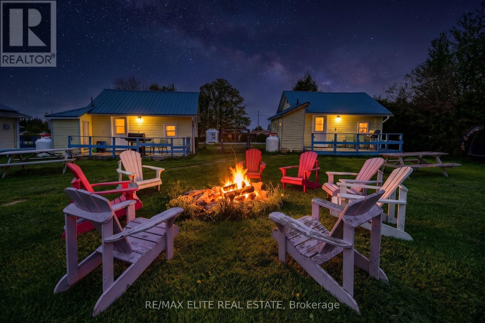 10 ALEXANDER AVENUE, kawartha lakes (fenelon), Ontario